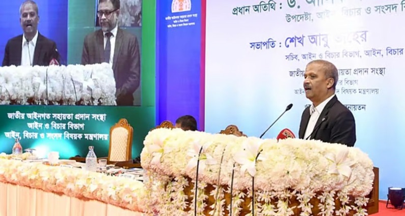 হয়রানিমূলক মামলার প্রবণতা দুর্ভাগ্যজনক: আইন উপদেষ্টা আসিফ নজরুল
